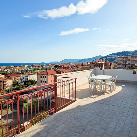 Apartament Bella Vista - By Ligooria Pietra Ligure Zewnętrze zdjęcie