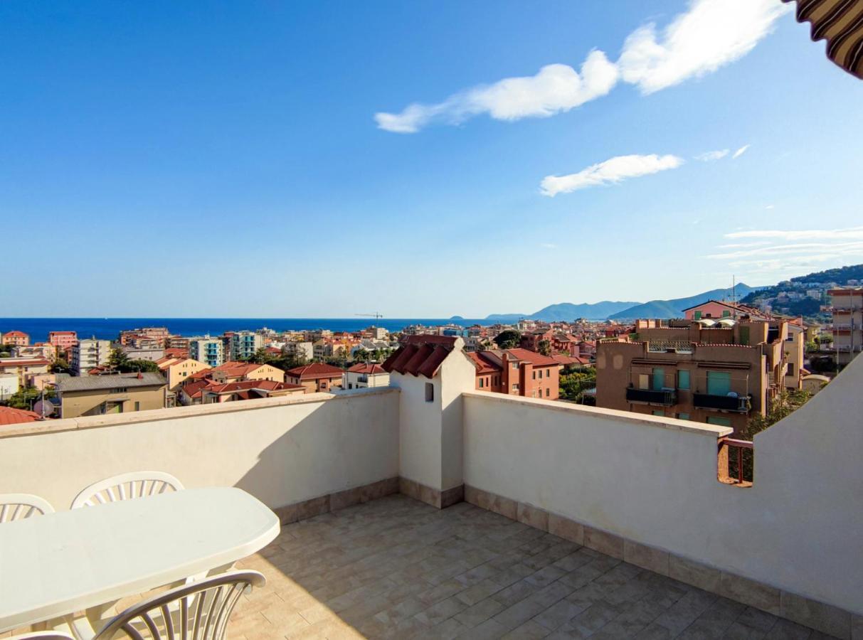 Apartament Bella Vista - By Ligooria Pietra Ligure Zewnętrze zdjęcie